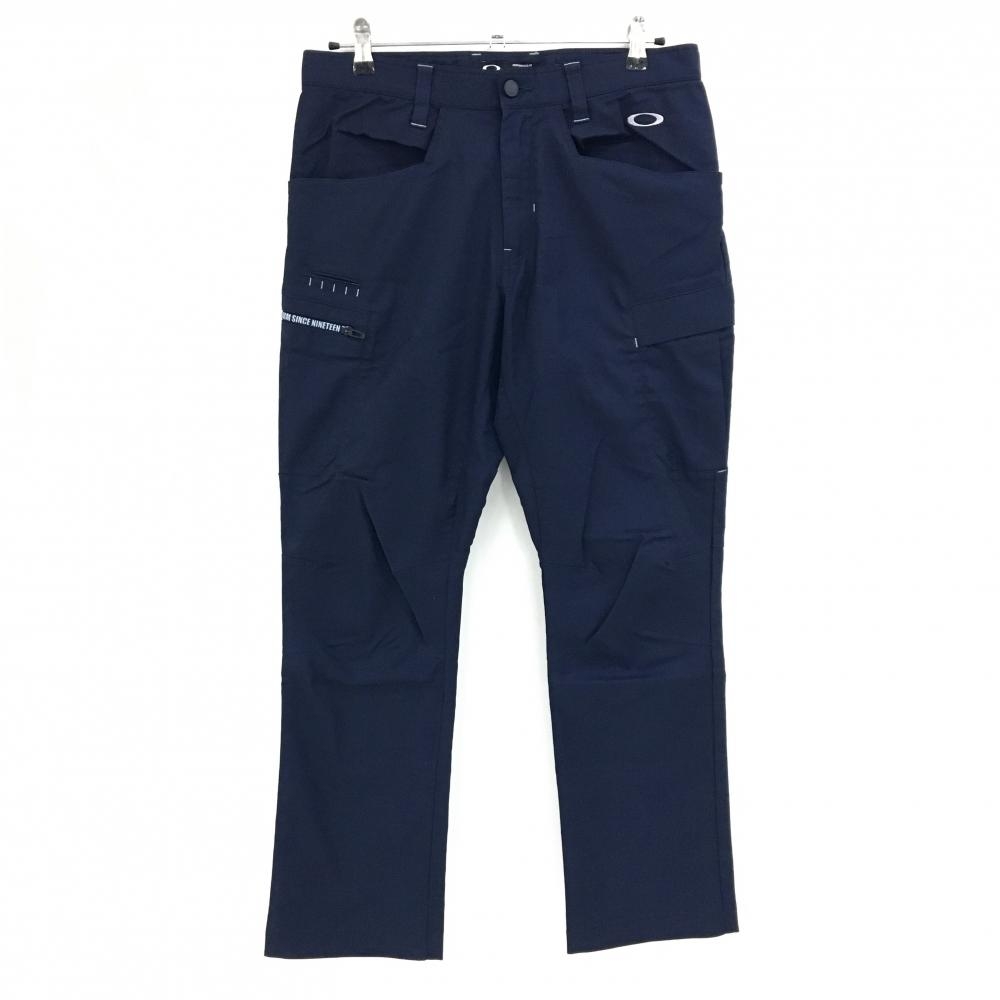 【美品】オークリー カーゴパンツ ネイビー×ライトグレー ロゴ刺しゅう ティー装着可 メンズ 32 ゴルフウェア Oakley