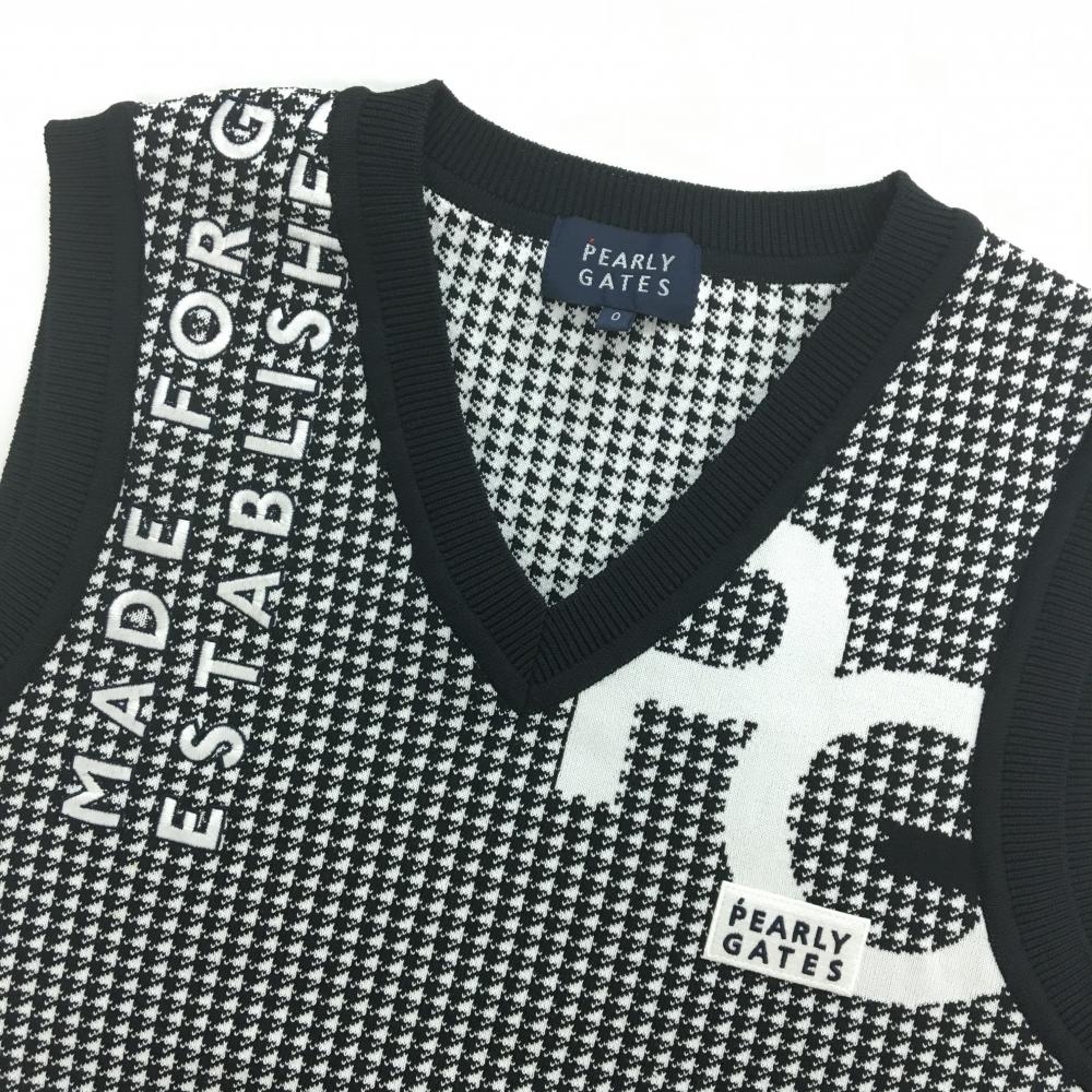 超美品】パーリーゲイツ ニットベスト 黒×白 総柄 Vネック ロゴ