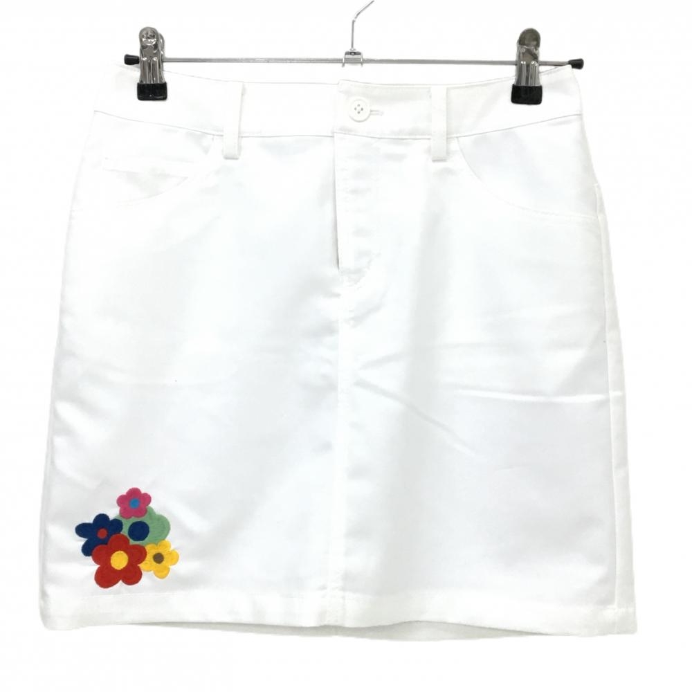 【超美品】ビームスゴルフ スカート 白 無地 裾花刺しゅう 裏地あり レディース M ゴルフウェア BEAMS GOLF