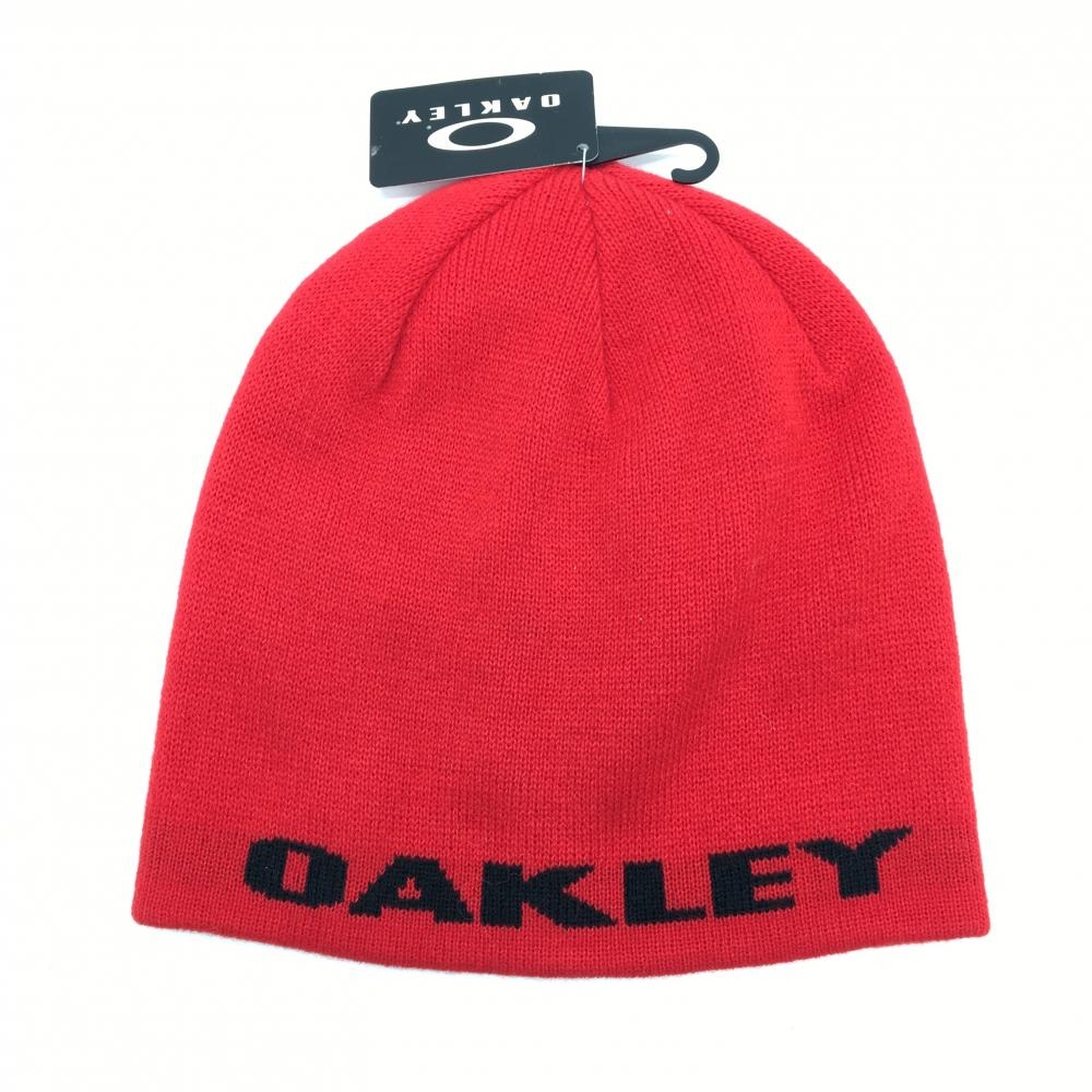 【新品】オークリー ニット帽 レッド×黒 ロゴ  ONE SIZE  ゴルフウェア Oakley