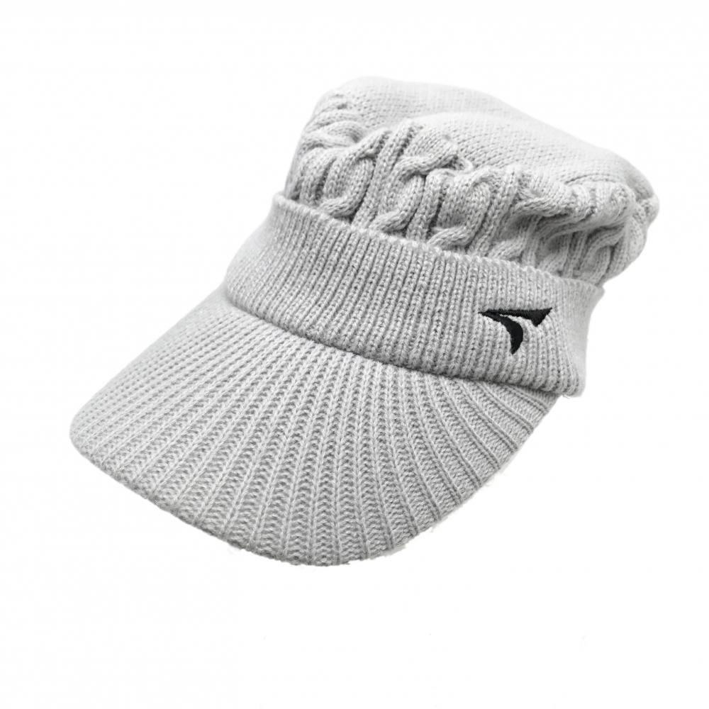 【美品】ツアーステージ つば付きニット帽 グレー ケーブル編み ロゴ刺しゅう  フリーサイズ(約56-59cm)  ゴルフウェア TOURSTAGE