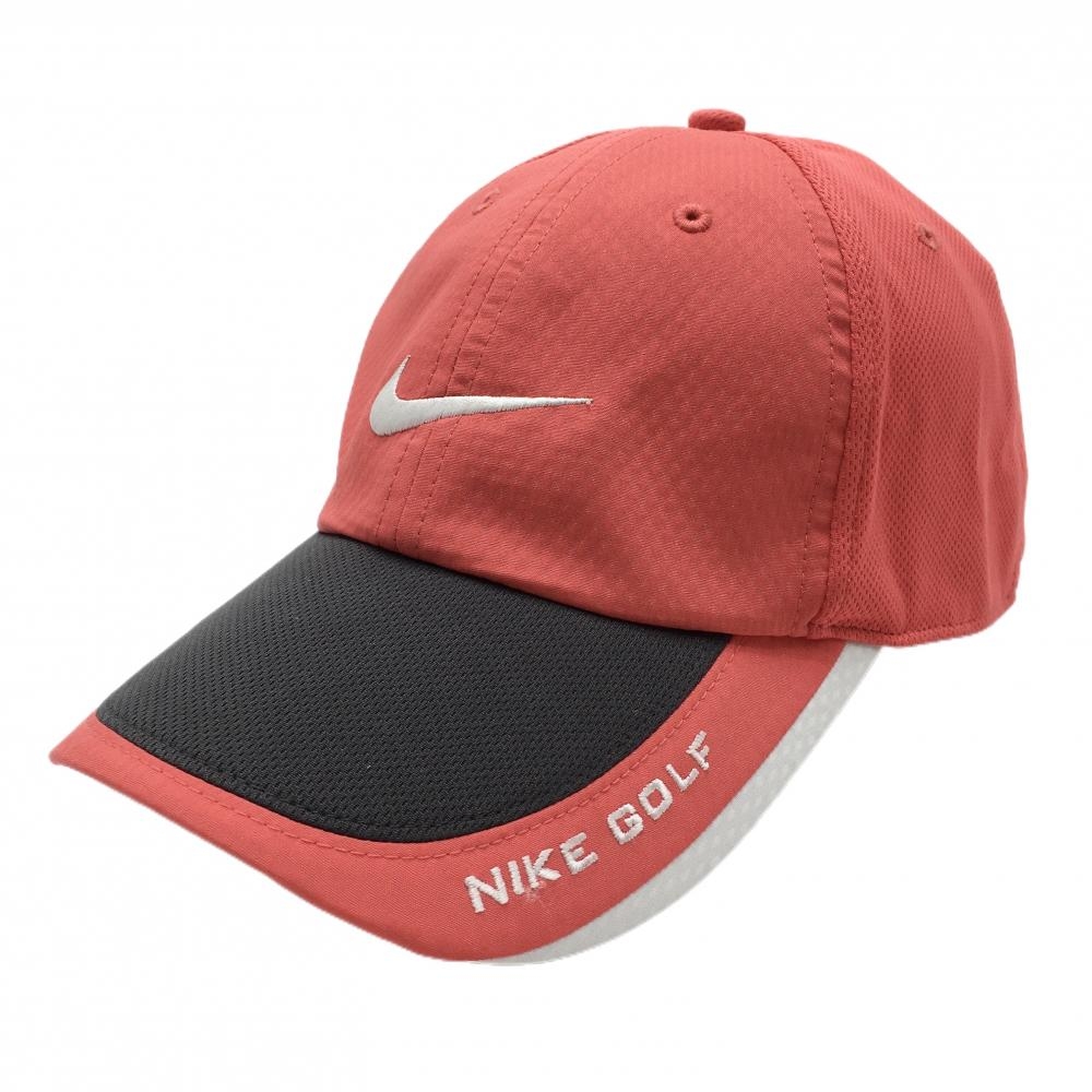【美品】ナイキゴルフ キャップ レッド×グレー ロゴ刺しゅう 型崩れ ONE SIZE  ゴルフウェア NIKE