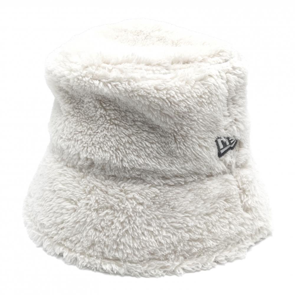 【超美品】ニューエラ ボアバケットハット アイボリー系 ロゴ刺しゅう SMALL/MEDIUM  ゴルフウェア New Era