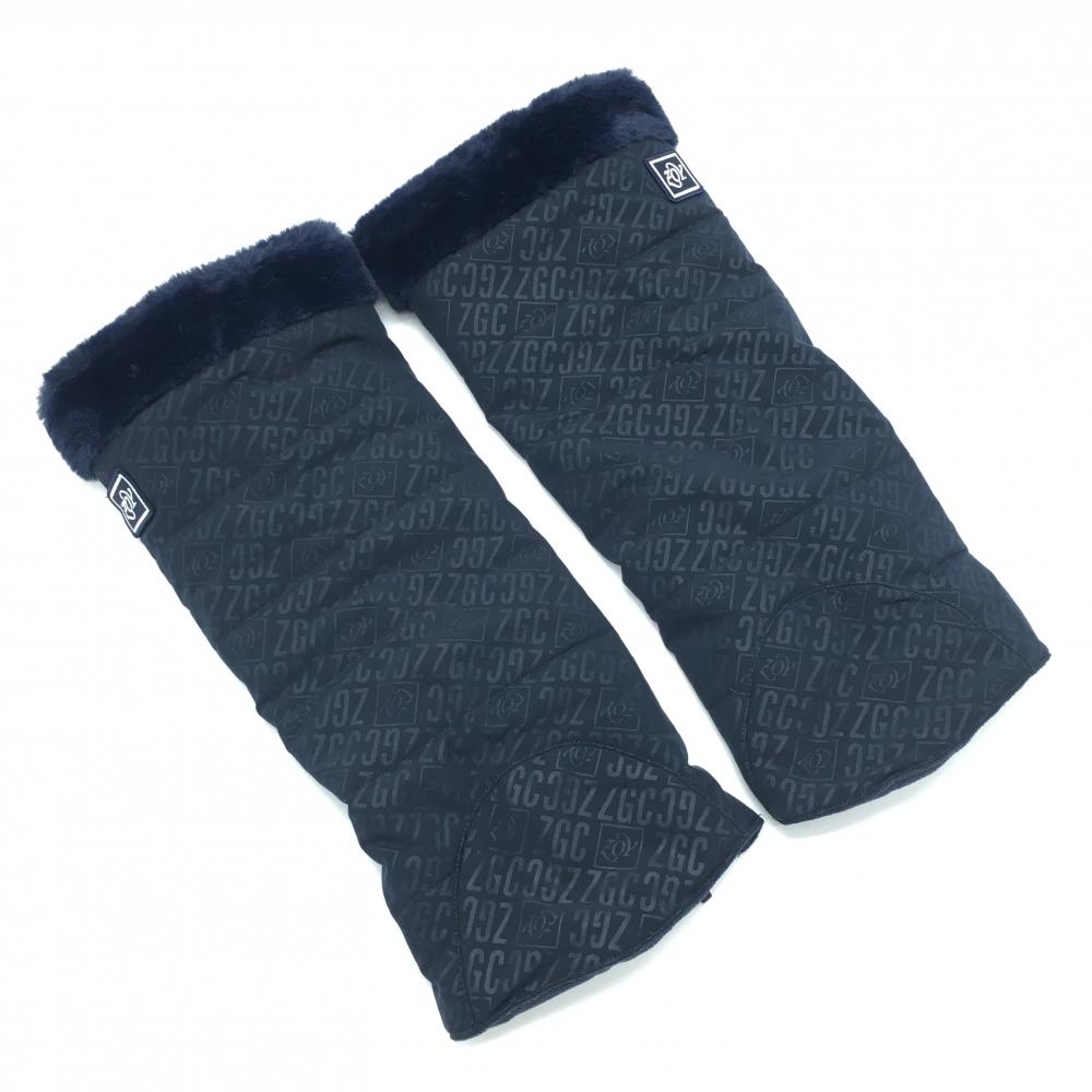 【美品】ゾーイ 中綿レッグウォーマー ネイビー ロゴ総地模様 一部ファー レディース  ゴルフウェア ZOY
