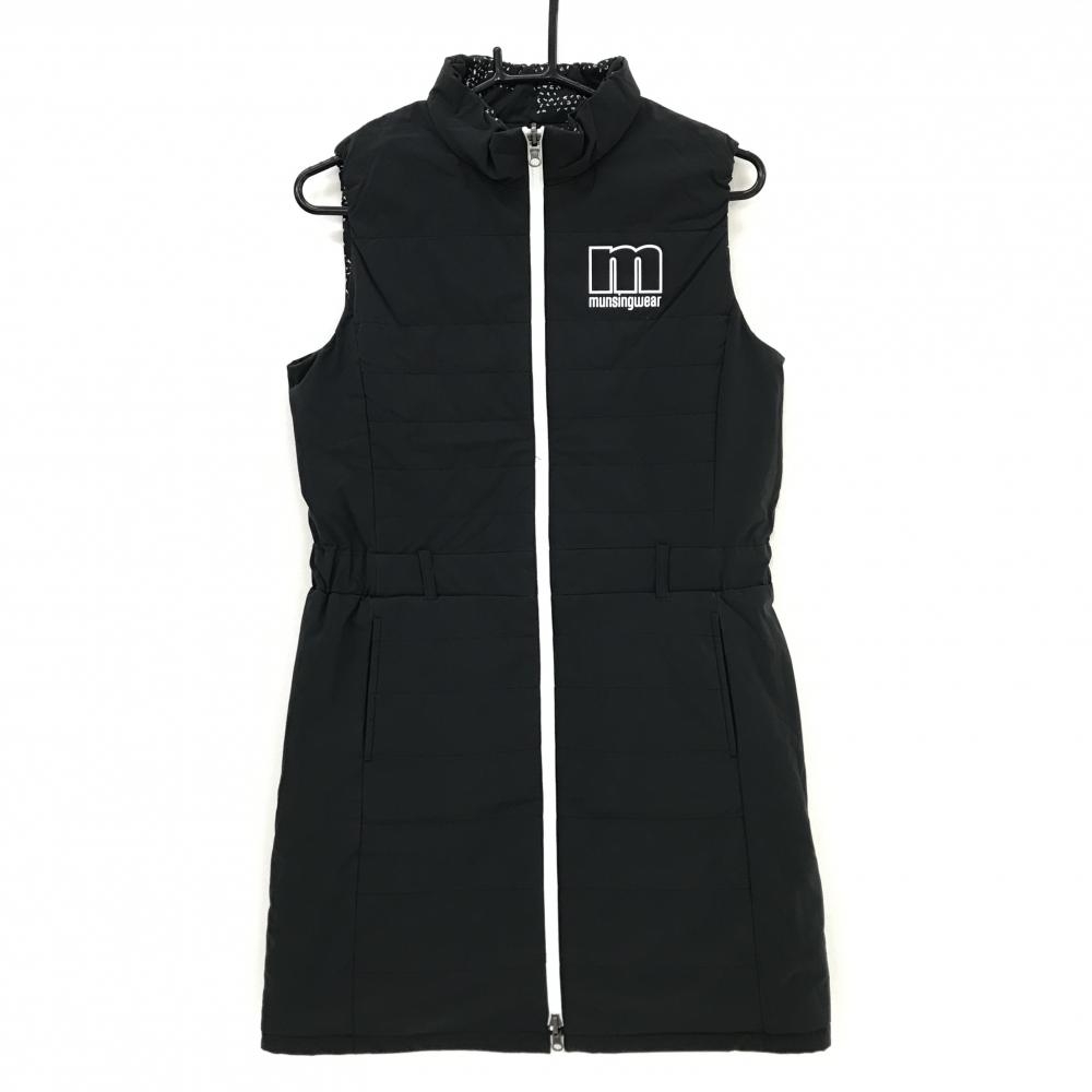 超美品】マンシングウェア リバーシブル中綿ワンピース 黒×白 総柄