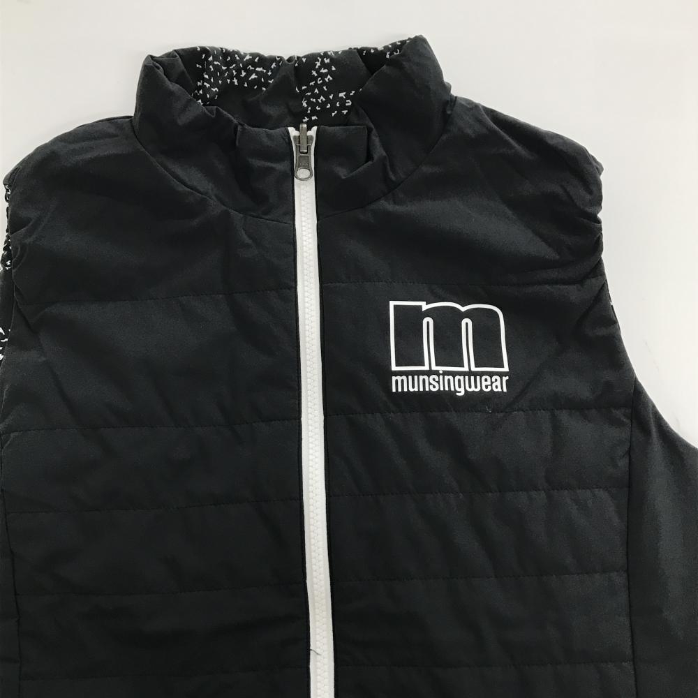 超美品】マンシングウェア リバーシブル中綿ワンピース 黒×白 総柄