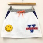 V12 ヴィ トゥエルヴ ミニスカート 白×ブルー×ライトグレー スマイルニコちゃん