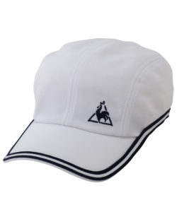 つばの広い帽子