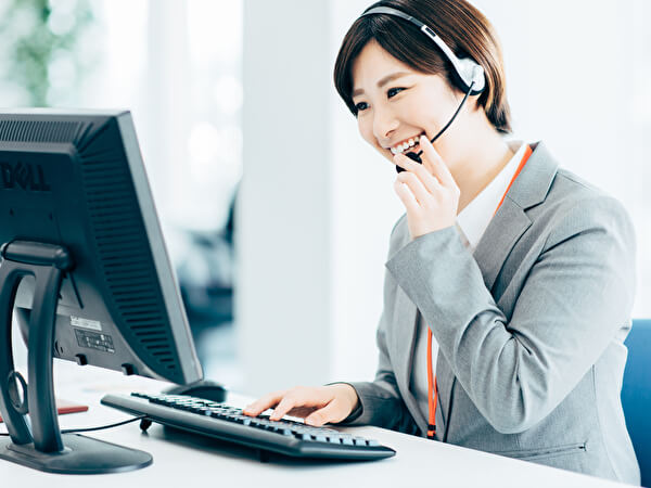 コールセンター 女性