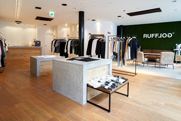 ゴルフウェア 渋谷 RUFFLOG代官山店